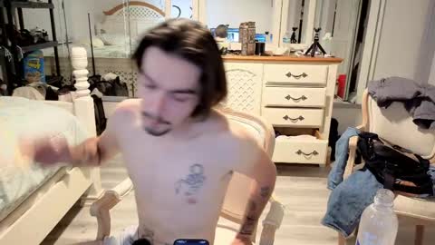 Snapshot of str8whiteboy21 chatting on 04-23-26, 03:30 str8whiteboy21 online show from 04-23-26, 03:30