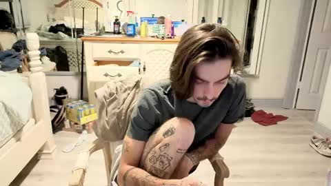 Snapshot of str8whiteboy21 chatting on 05-04-26, 05:47 str8whiteboy21 online show from 05-04-26, 05:47