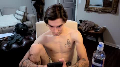 Snapshot of str8whiteboy21 chatting on 06-03-26, 06:16 str8whiteboy21 online show from 06-03-26, 06:16