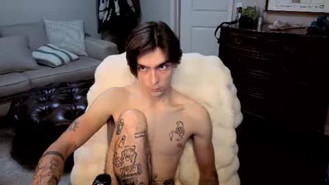 Snapshot of str8whiteboy21 chatting on 06-17-26, 03:20 str8whiteboy21 online show from 06-17-26, 03:20