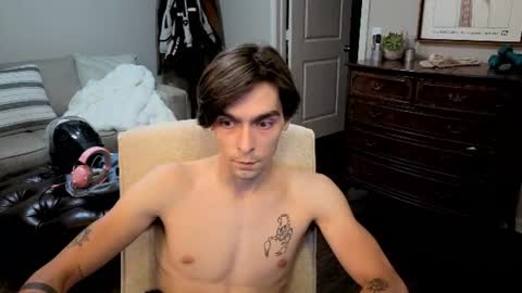 Snapshot of str8whiteboy21 chatting on 06-20-26, 04:04 str8whiteboy21 online show from 06-20-26, 04:04