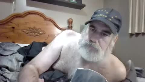 Straightbear4you online show from 11-13-25, 01:54