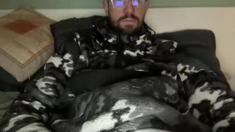 straightfirelotus1000000 online show from 02-26-26, 11:42