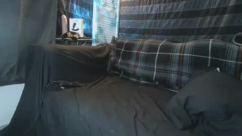 straitpipermann22 online show from 11-11-25, 07:03