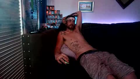 straitpipermann22 online show from 04-03-26, 01:58