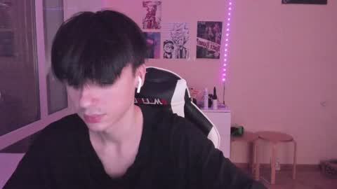 Ray online show from 12-25-24, 03:29