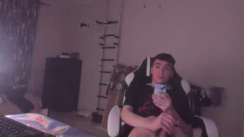 Ray online show from 10-25-25, 05:51