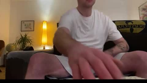 Snapshot of strammer_willi chatting on 02-28-26, 07:48 strammer_willi online show from 02-28-26, 07:48