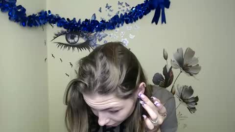 Amalia online show from 01-12-25, 01:05