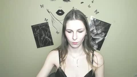 Amalia online show from 02-22-25, 04:19