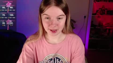 Snapshot of strawberry_juli chatting on 05-28-26, 11:51 Juli online show from 05-28-26, 11:51