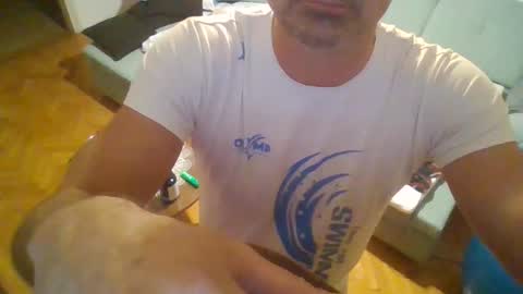 Snapshot of streaml1n3d chatting on 04-18-26, 07:58 streaml1n3d online show from 04-18-26, 07:58