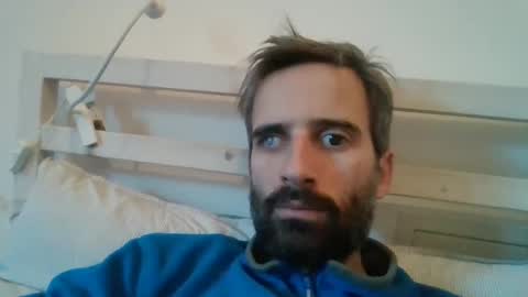 Snapshot of stroke1 chatting on 12-20-24, 07:44 stroke1 online show from 12-20-24, 07:44