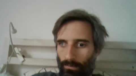 Snapshot of stroke1 chatting on 12-16-25, 09:03 stroke1 online show from 12-16-25, 09:03