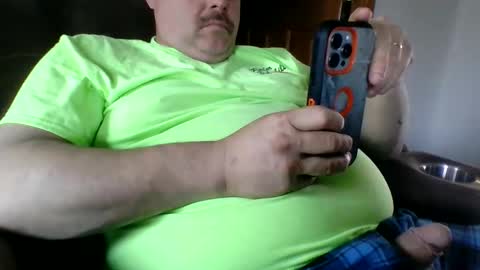 Snapshot of strokenmycock78 chatting on 03-29-26, 03:45 strokenmycock78 online show from 03-29-26, 03:45