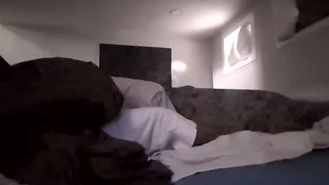 Cumallcumnow online show from 04-01-26, 07:22