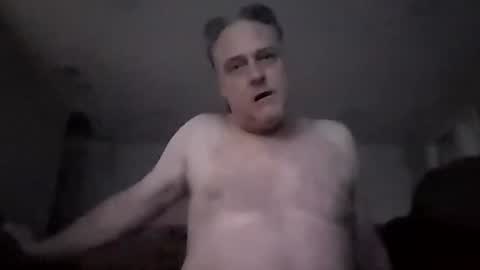 Snapshot of strokeofgenius69 chatting on 05-27-26, 05:26 Cumallcumnow online show from 05-27-26, 05:26