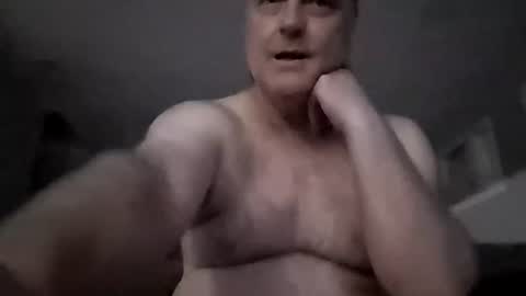 Snapshot of strokeofgenius69 chatting on 06-01-26, 02:57 Cumallcumnow online show from 06-01-26, 02:57