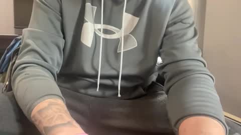 stroking33again online show from 04-04-26, 04:48