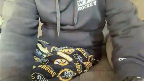 stroking33again online show from 04-08-26, 01:11