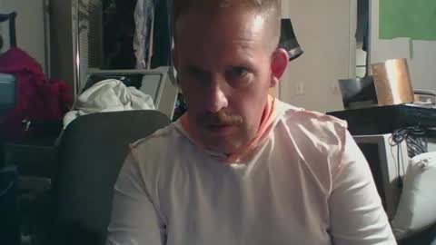 strokingjoe14585 online show from 01-12-26, 11:10