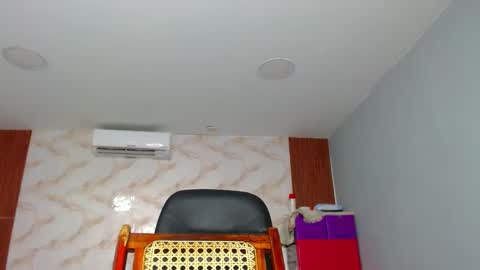 Snapshot of strong_george1 chatting on 01-24-25, 09:15 strong_george1 online show from 01-24-25, 09:15