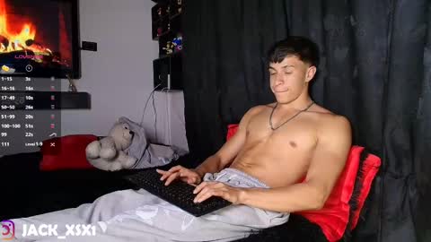 Snapshot of strong_jackxxx chatting on 10-09-25, 03:26 Daddy Jack online show from 10-09-25, 03:26