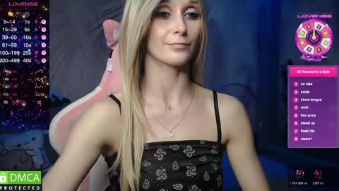 Snapshot of strongalice chatting on 04-21-26, 10:23 The best athletic body on the site online show from 04-21-26, 10:23