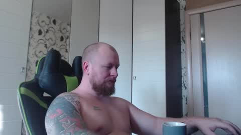 Snapshot of strongass18 chatting on 02-03-26, 08:52 Alex online show from 02-03-26, 08:52