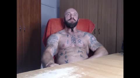 Snapshot of strongivan chatting on 06-14-26, 05:20 StrongIvan online show from 06-14-26, 05:20