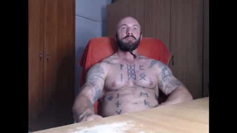 Snapshot of strongivan chatting on 06-14-26, 05:37 StrongIvan online show from 06-14-26, 05:37