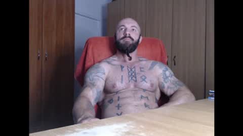 Snapshot of strongivan chatting on 06-16-26, 04:15 StrongIvan online show from 06-16-26, 04:15