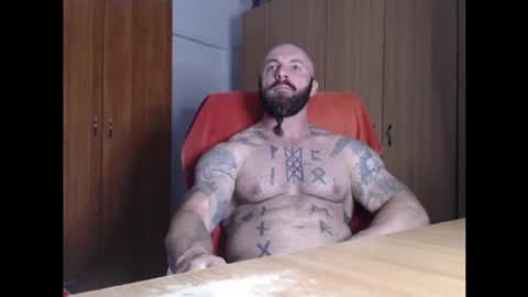 Snapshot of strongivan chatting on 06-17-26, 06:09 StrongIvan online show from 06-17-26, 06:09