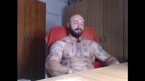 Snapshot of strongivan chatting on 07-12-26, 04:47 StrongIvan online show from 07-12-26, 04:47