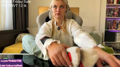 goddess online show from 11-29-25, 11:57