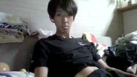 Snapshot of sttkm chatting on 09-28-25, 08:25 Asian boy online show from 09-28-25, 08:25