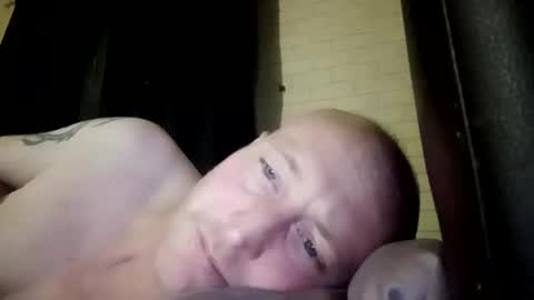 Snapshot of stu_art83 chatting on 04-19-26, 07:38 stu_art83 online show from 04-19-26, 07:38