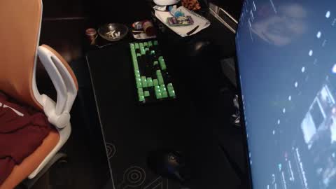 Snapshot of stud69861714 chatting on 02-23-26, 04:43 stud69861714 online show from 02-23-26, 04:43