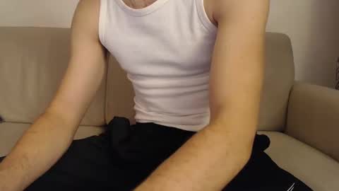 Stud From Paris online show from 01-29-25, 02:32