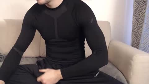 Stud From Paris online show from 02-10-26, 11:36