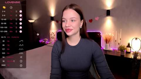 Mary online show from 11-21-25, 07:07