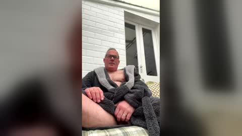 stumpyj2266 online show from 05-07-26, 05:35
