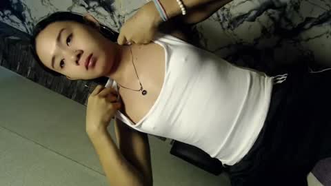 Snapshot of stunning_andrea69 chatting on 07-12-26, 11:07 stunning_andrea69 online show from 07-12-26, 11:07