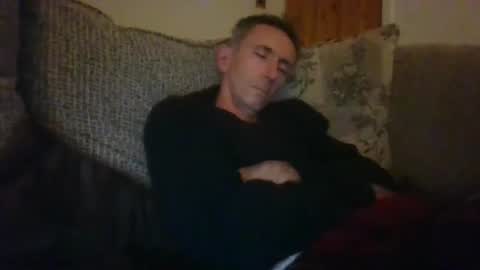 Snapshot of stuuuey73 chatting on 10-28-25, 11:18 stuuuey73 online show from 10-28-25, 11:18