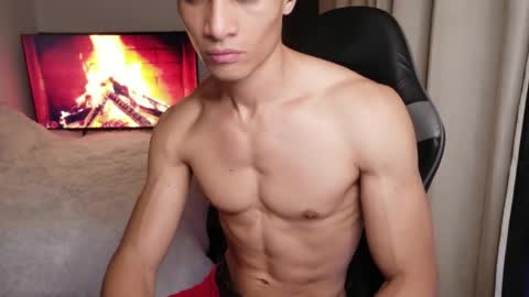 stylish man online show from 04-14-26, 01:39