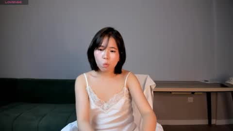 Snapshot of suareiko chatting on 04-18-26, 01:26 Yerim online show from 04-18-26, 01:26
