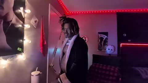 Snapshot of suavechocolatecity chatting on 12-02-25, 03:56 Hot Chocolate online show from 12-02-25, 03:56