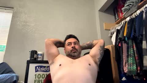 Snapshot of suavecito67 chatting on 03-09-25, 03:16 suavecito67 online show from 03-09-25, 03:16