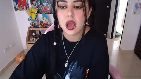 Snapshot of sub_nezuko_69 chatting on 09-15-25, 06:19 sub_nezuko_69 online show from 09-15-25, 06:19
