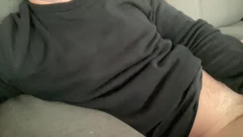 Snapshot of subalex1 chatting on 12-17-24, 02:33 alex online show from 12-17-24, 02:33